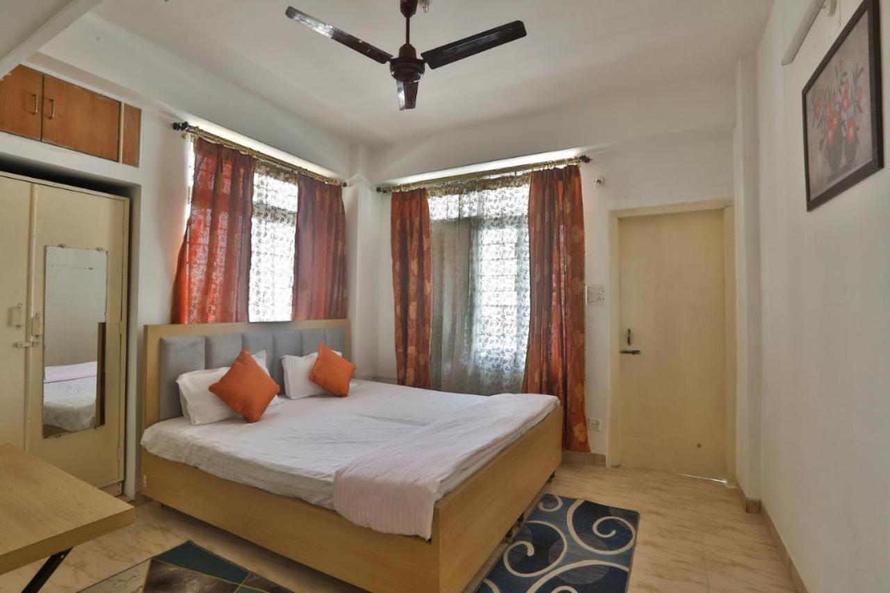 Ap Suite - By Ap Villa'S And Resort'S Ujjain Buitenkant foto