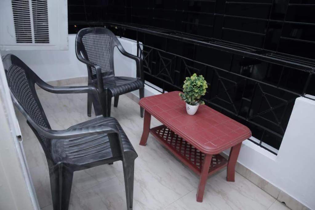 Ap Suite - By Ap Villa'S And Resort'S Ujjain Buitenkant foto
