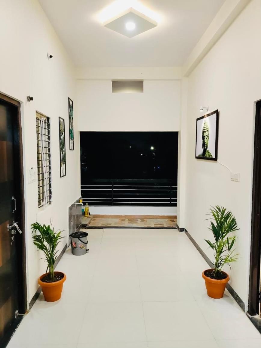 Ap Suite - By Ap Villa'S And Resort'S Ujjain Buitenkant foto